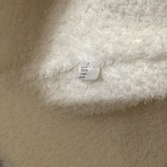 Off White Fluffy Cozycore Minimalist Comfy Fall Winter Roll Neck Sweater L-XL - Picture 4 of 7